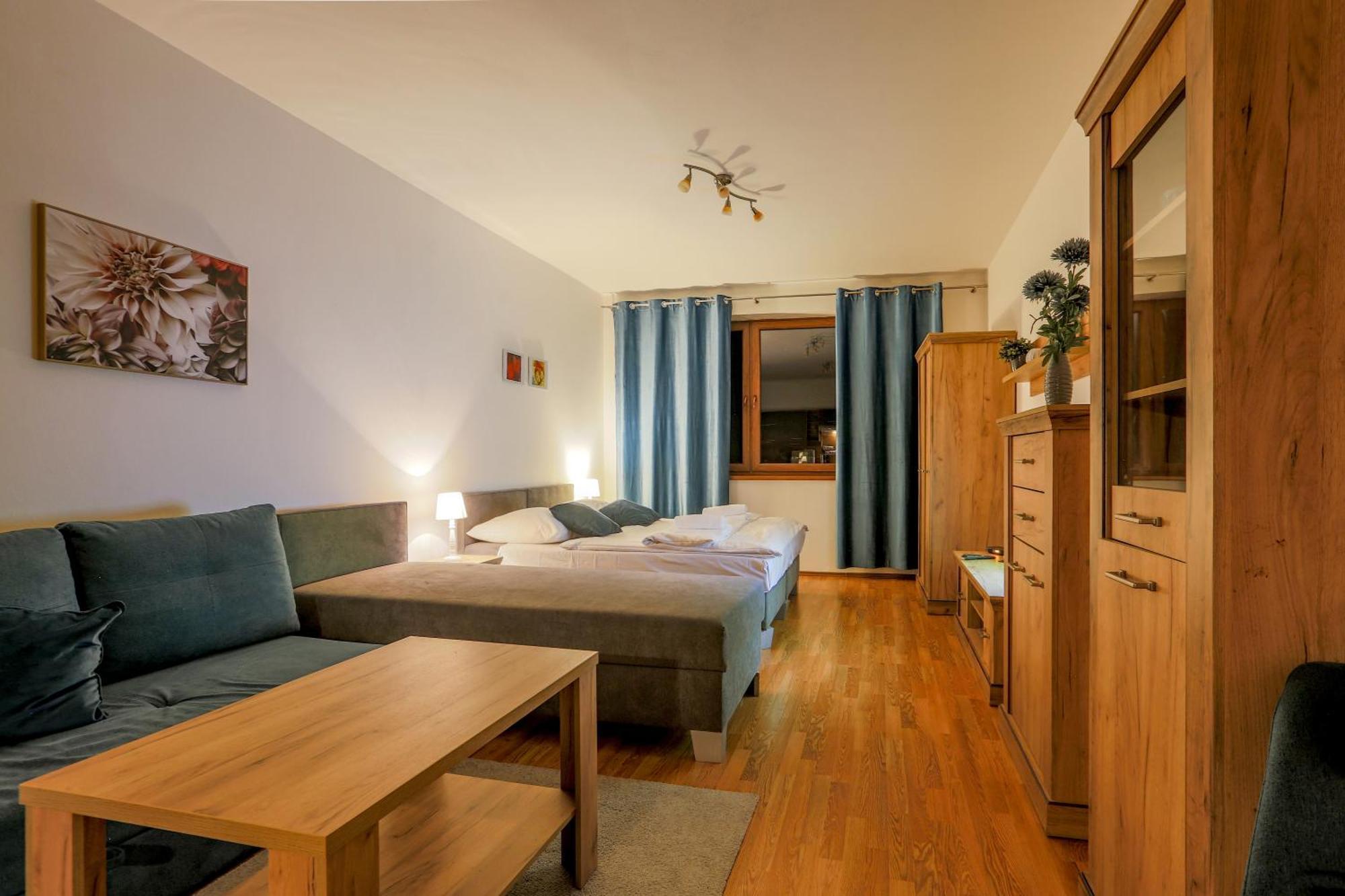 Apartmanovy Dom Fatrapark 1 S Wellness - Hlavna Recepcia Ruzomberok Dış mekan fotoğraf